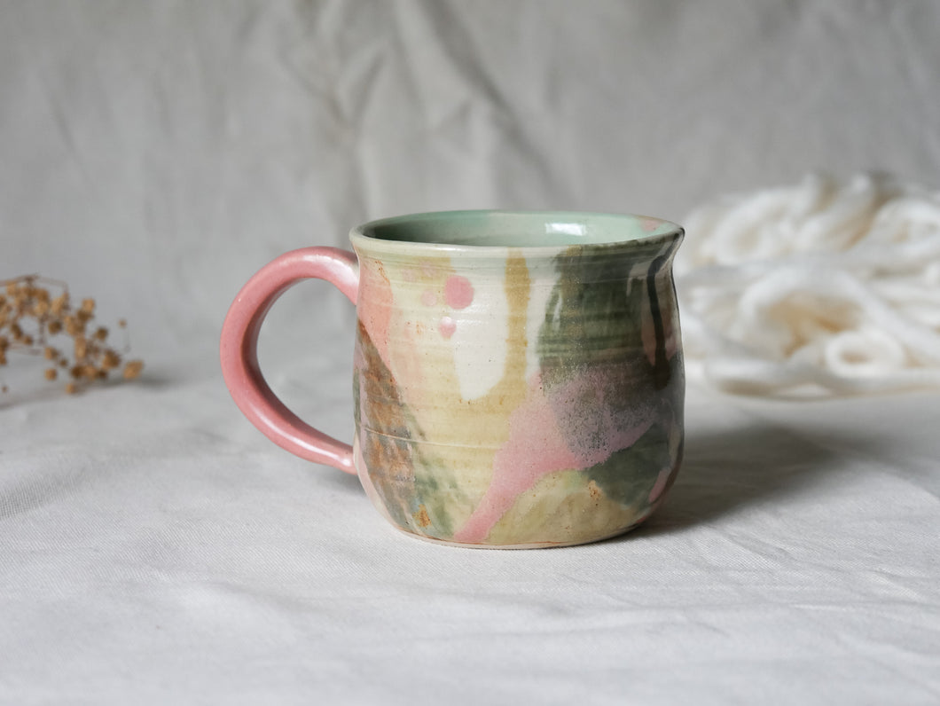 Large Mug (Pearl of the Orient)
